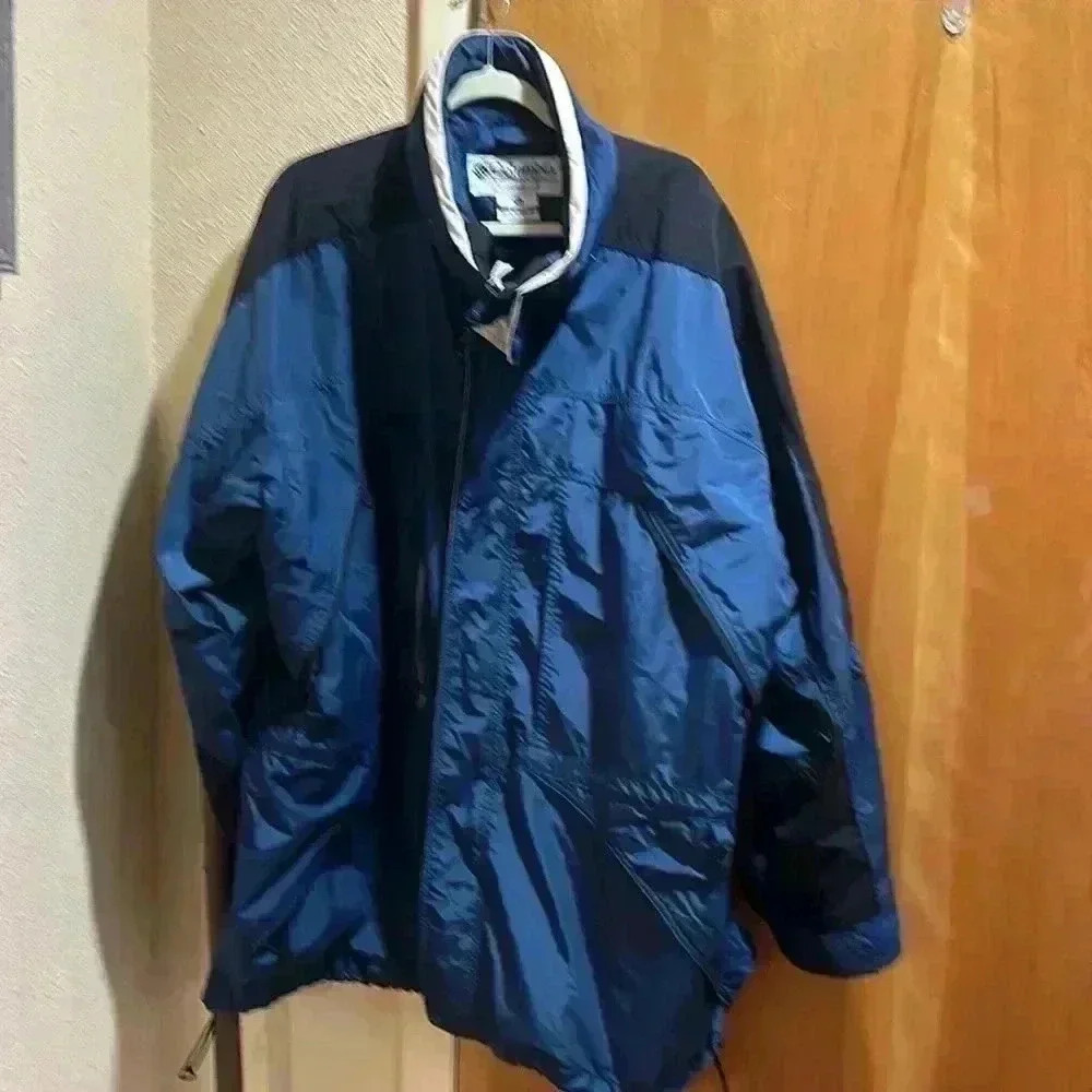 Columbia men’s rain jacket size 2XL